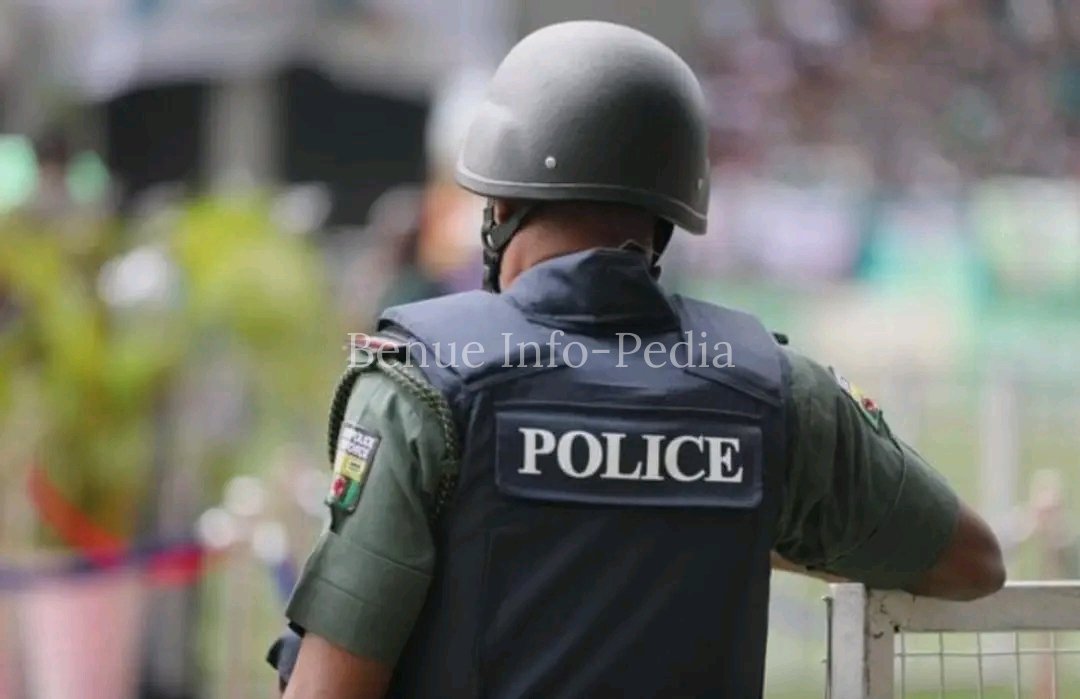 POLICE INSPECTOR KILLED NEAR MAKURDI IDP CAMP, FLEE WITH SERVICE RIFLE 