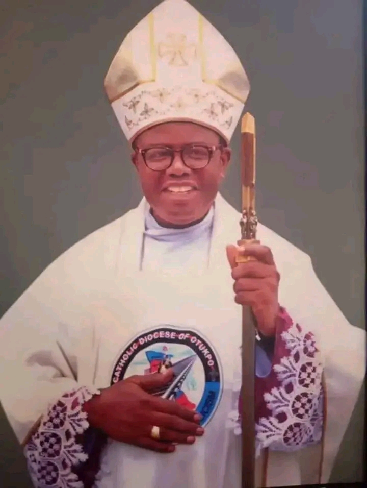 BISHOP APOCHI RAISES ALARM OVER INSECURITY, URGES PEACE & RESPONSIBLE POLITICS IN BENUE