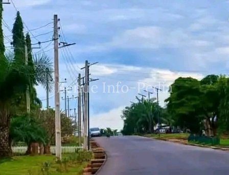 Young Man Found Helpless on Wilson Enyi Street in Makurdi, Suspected Robbery Reported